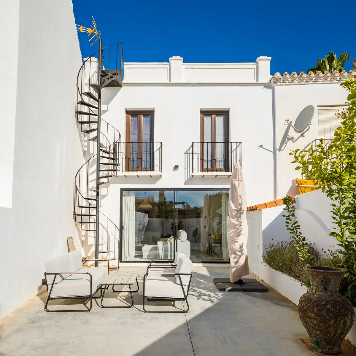 Villa à vendre à Nueva Andalucía — photo 1 sur 13